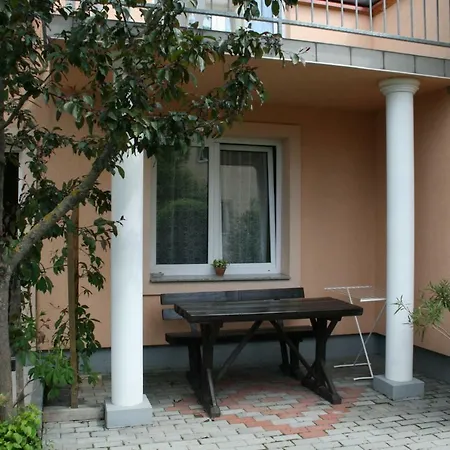公寓 One-bedroom In I *