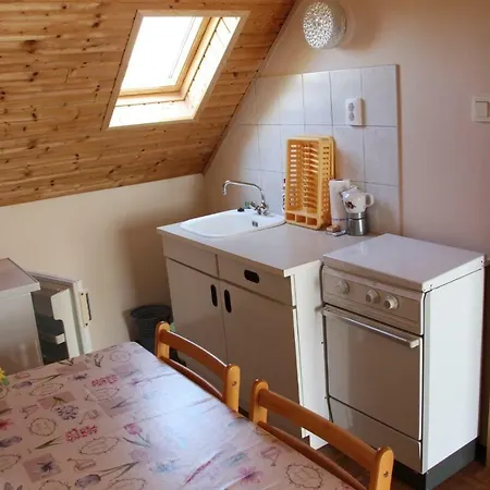 One-bedroom In I *